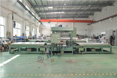 150KW四工位滑臺(tái)機(jī)高頻機(jī)